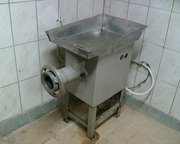 Продам волчок (мясорубку),  105 мм (Белорусь),  в отличном состоянии.