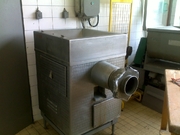 Продам волчок (мясорубку),  PSS ( Словакия )диаметр горловины 160 мм,  