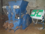 Пресс-брикетировщик