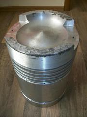 Продаем Поршень 275