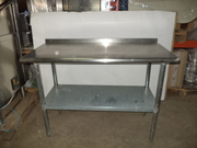 Столы нержавеющие (мойки), стелажи б/у