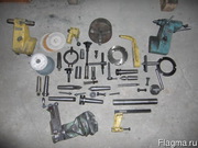 Куплю приспособления к заточному станку 3Д642Е