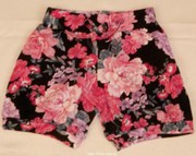  Шорты,  капри для девочек