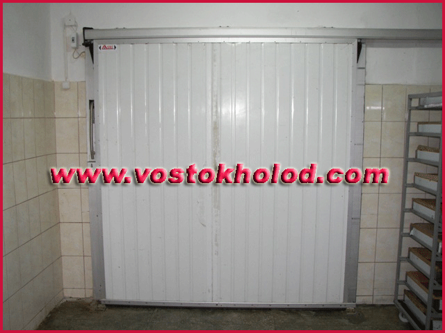 Двери для камер холодильных.