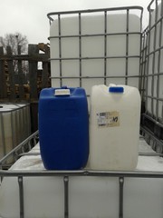 Канистры п/э ,  еврокубы 1000 л.