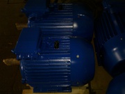 Электродвигатель 4АМ-250-S2. 75 кВт. 2940 об.м. Киев.