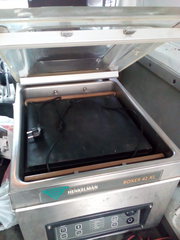 Продам вакуумную упаковочную машину Henkelman (Голландия),  Boxer 42 XL