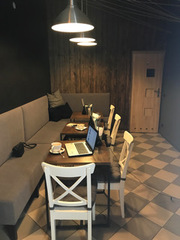 Новое кафе в центре Кракова, в еврейском квартале.