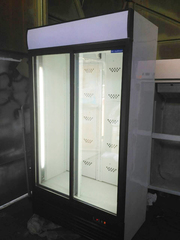 Шафи холодильні вітрини бв гарний стан під воду